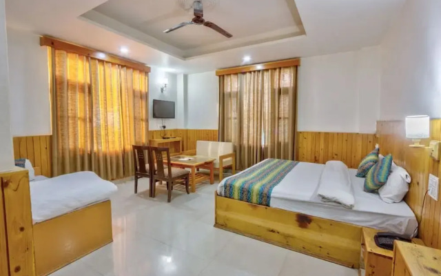 Aman place by Hotel Malabar KASOL