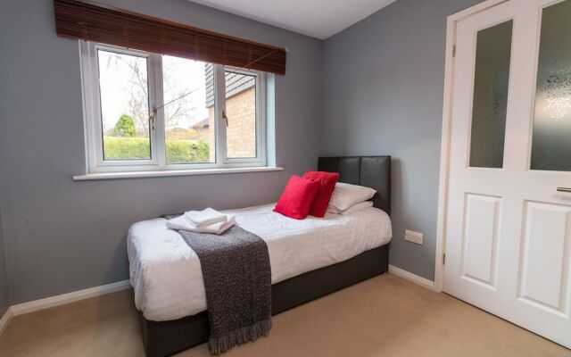 Benson Close Serviced Accommodation