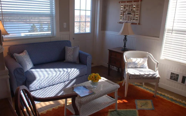 Churchill Mansion Inn