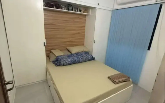 3 Bedroom Fully Furnished Aircon House With Free Car Park