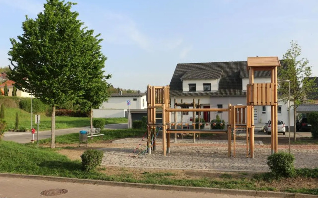 Ferienwohnung Holiday Home mit Netflix