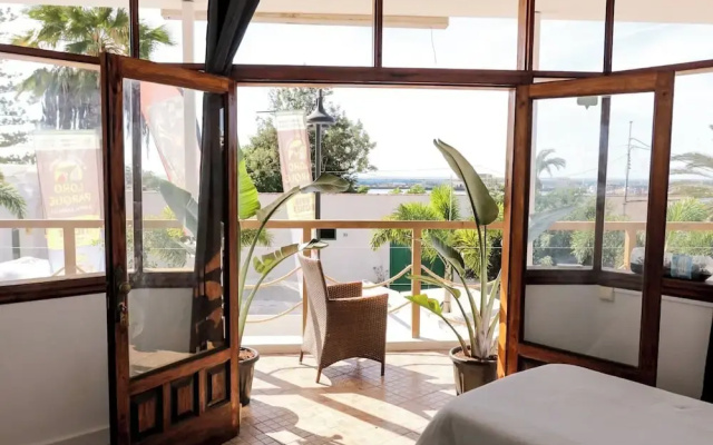 Ocean Nomads Hostel