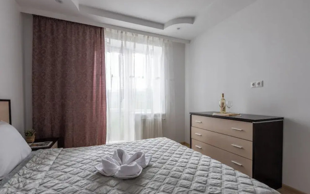 Modern 3-rooms apartment Musical Theater