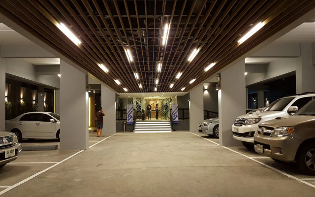 Ploen Place Residence