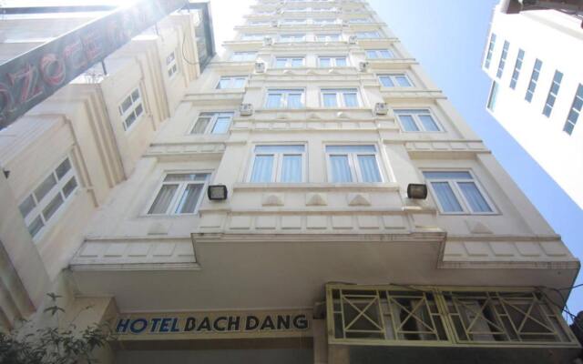 Отель Bach Dang Вьетнам, Хошимин - отзывы, цены и фото номеров - забронировать отель Bach Dang онлайн вид на фасад