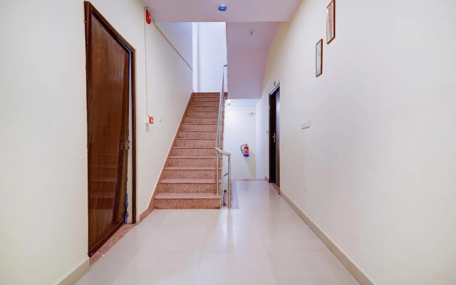 Collection O 28716 Aditya Residency