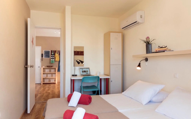 STAY Rhodes HoStel & Bar