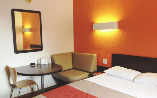 Discount [70% Off] Motel 6 Oklahoma City United States | A Good Hotel