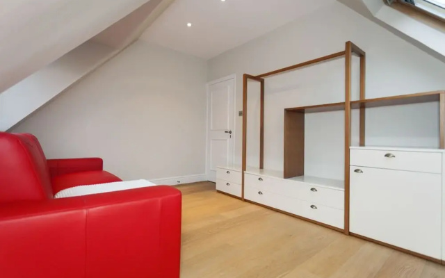 Hampstead Enjoy the Exclusive Atmosphere