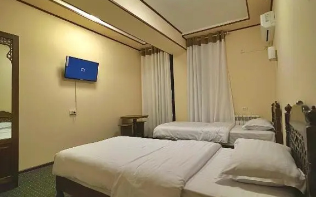 Temur Plaza