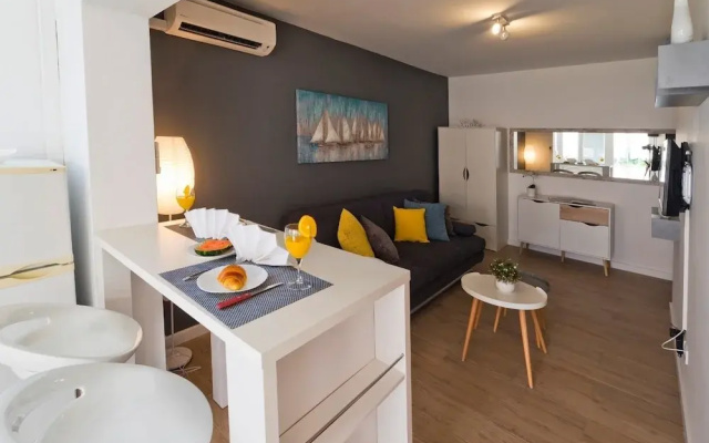 Ina - Modern and Cosy - A1