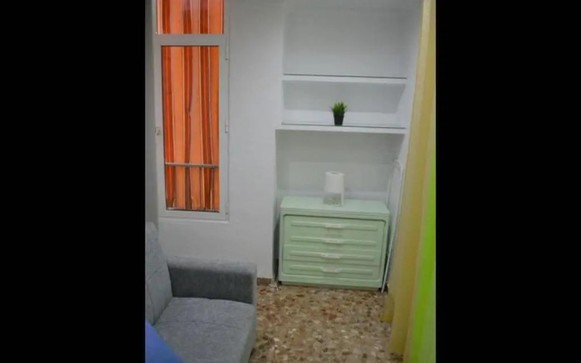 1 Bedroom Apartment With Gallery Balcony Free Netflix, air Conditioning