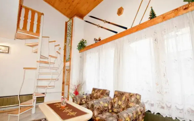 Palyongov Guest House