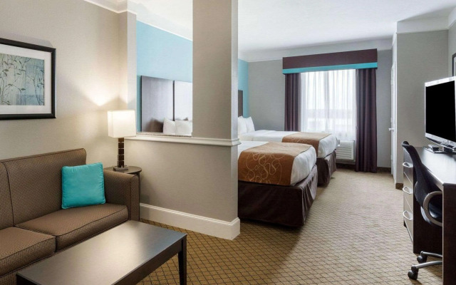 Comfort Suites at Katy Mills