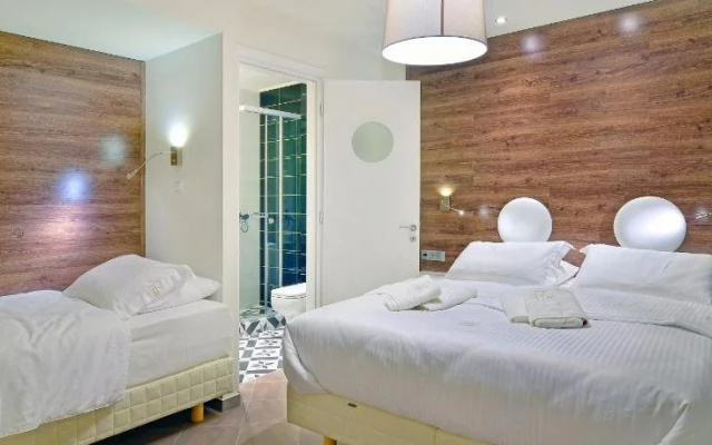 Z Hotel