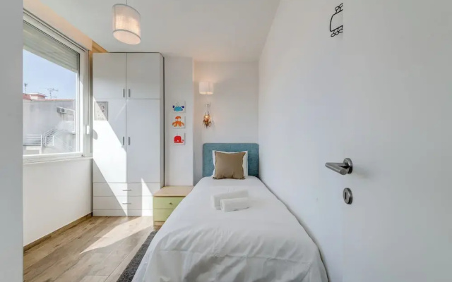 Bells & Whistles, Comfortable Condo