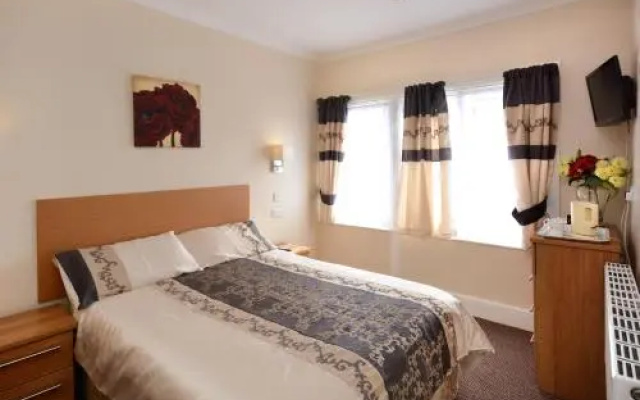Gascony Hotel