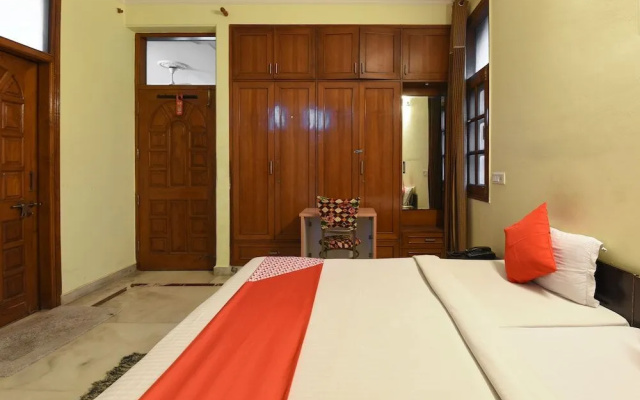 Rose View By OYO Rooms