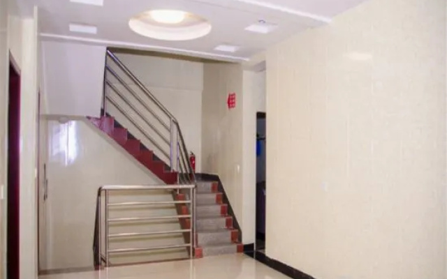 Star Apartment