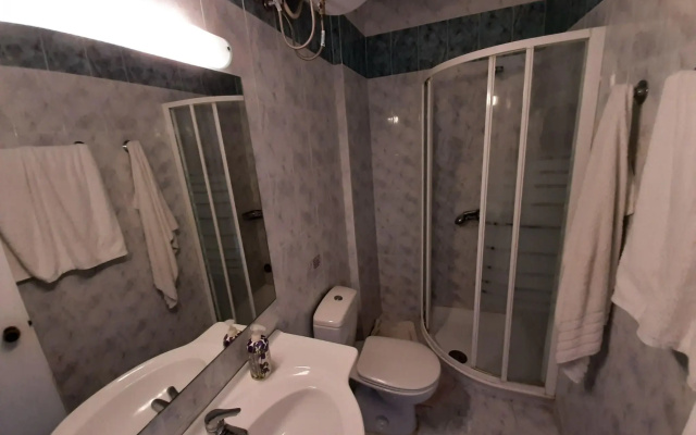 Majestic apartment in Mpenitses with shared pool