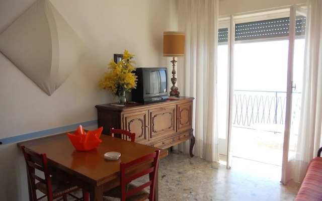 Solaria 1 and 2 - Ospedaletti Ligure - Lungomare C Colombo Nrfloor