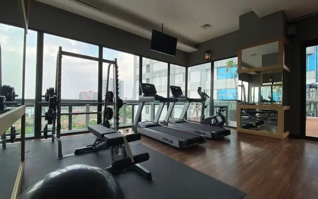 Serene And Nice 2Br At Samara Suites Apartment