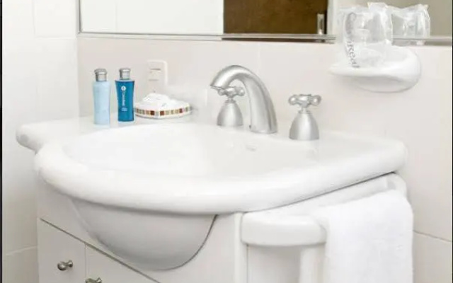 Cetro Real Condominium & Suites