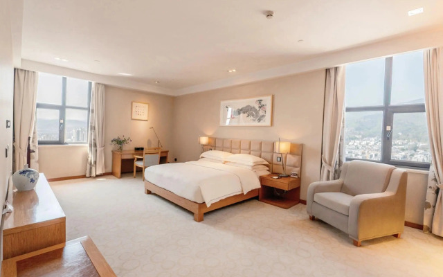 Guanfang Hotel
