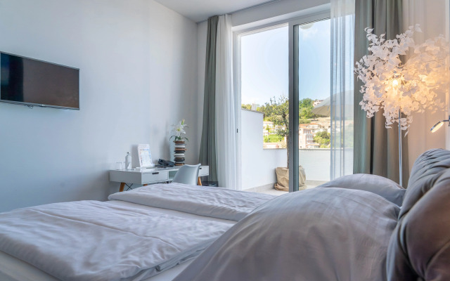 Barbara Piran Beach hotel
