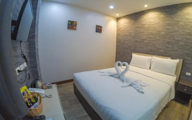 Rainbow Sky Hotel Samet