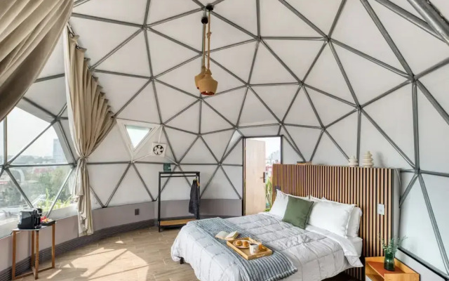 Umbral | Sky Domes in Roma Norte