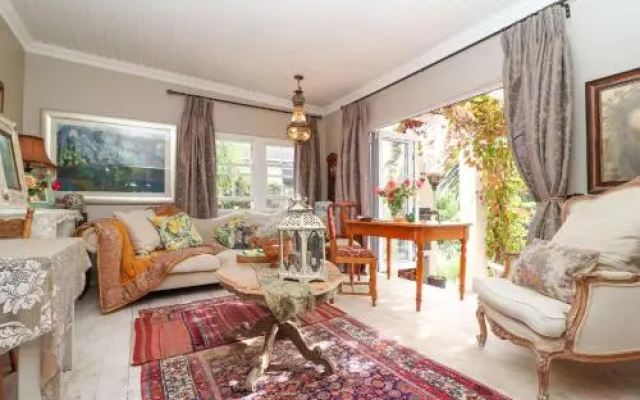 Three Oaks Bed Breakfast