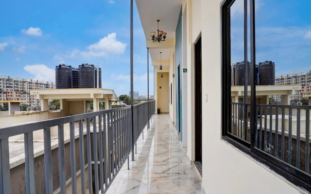 Deluxesree Residency