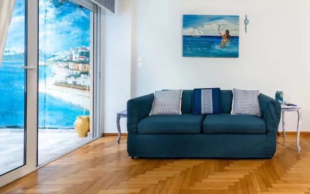 Seaside Escape With Balcony in Paleo Faliro