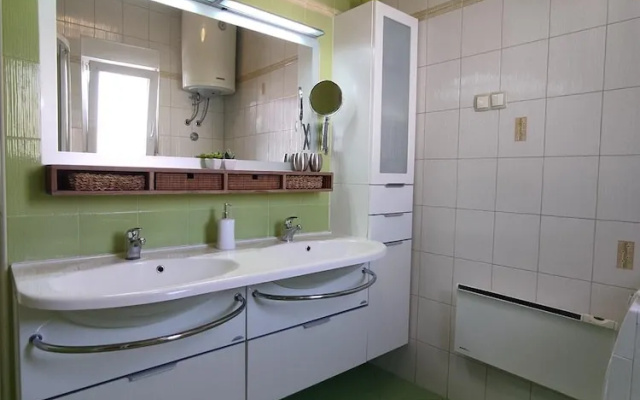 Apartment Ana With Sea View