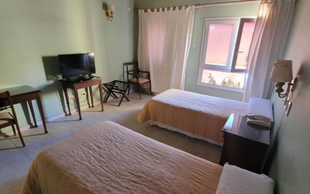 Hotel Pórtico Norte