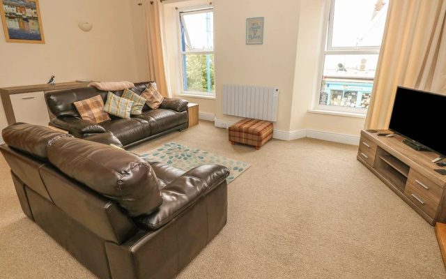 4 Cambrian Terrace