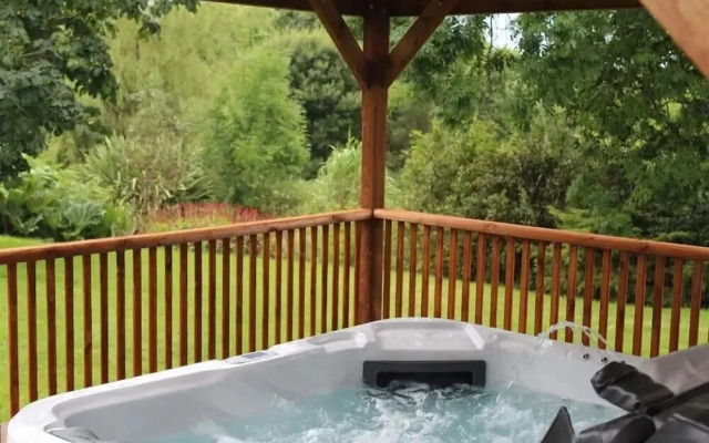 Pond Cottage