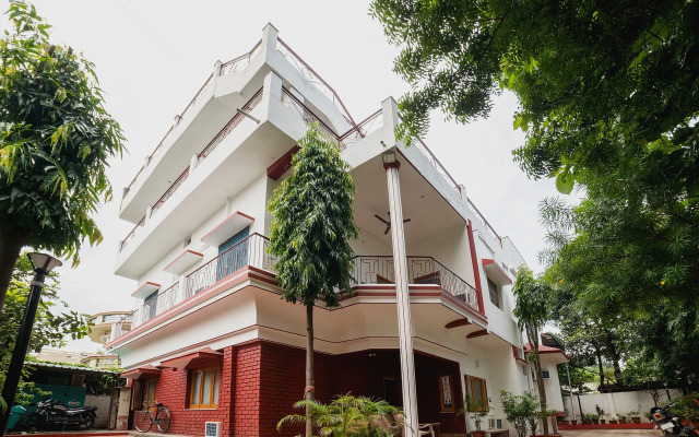 Hotel O Home Gautam Homestay