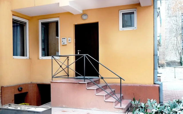 Square Hostel