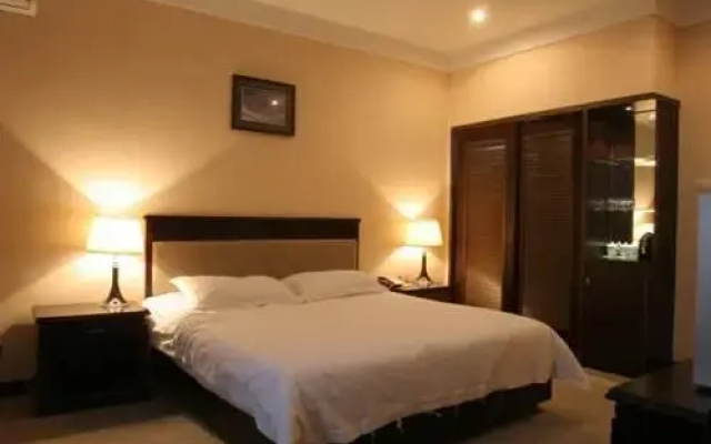 Wuhan Ruian Hotel on Xiongchu Road