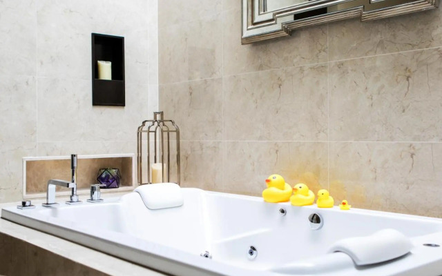 V Villas Hua Hin - MGallery Collection