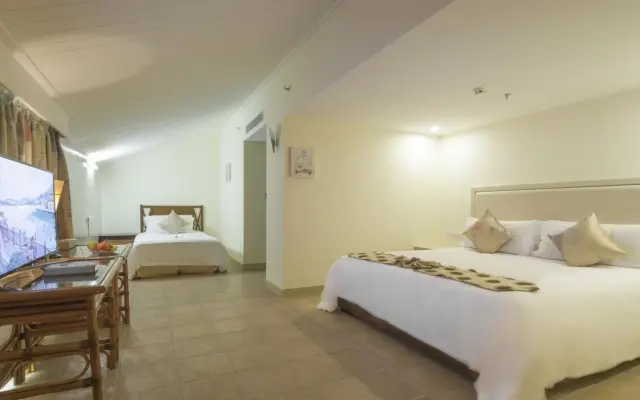 Resort Golden Palm
