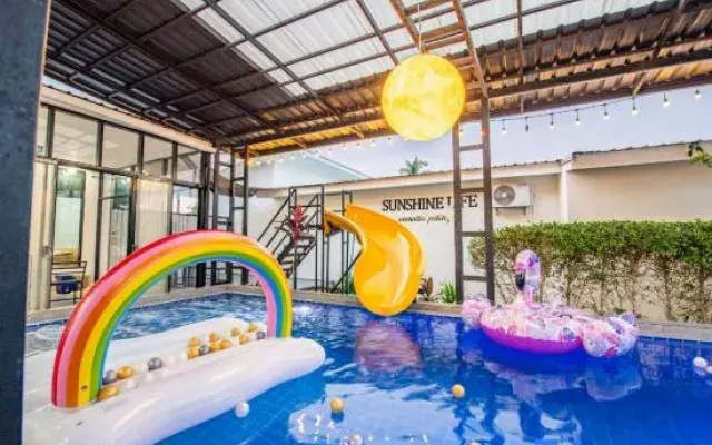 Sunshine Life Pattaya Poolvilla