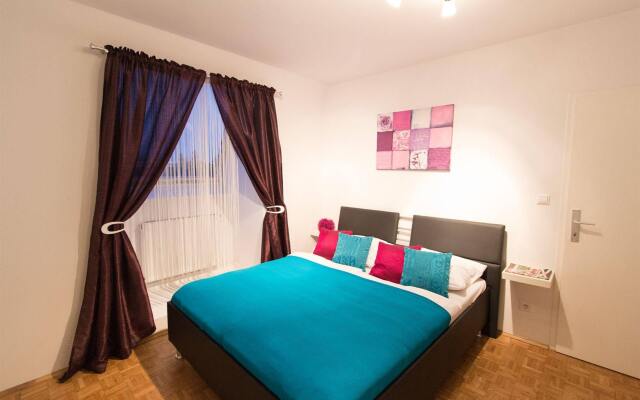 Отель CheckVienna - Apartment Josef Kutscha Австрия, Вена - отзывы, цены и фото номеров - забронировать отель CheckVienna - Apartment Josef Kutscha онлайн вид на фасад