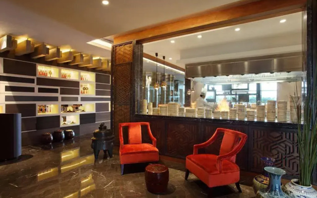 Holiday Inn Express Ahmedabad Ashram Road