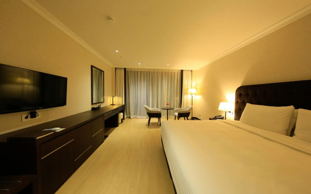 Booyoung Hotel & Resort