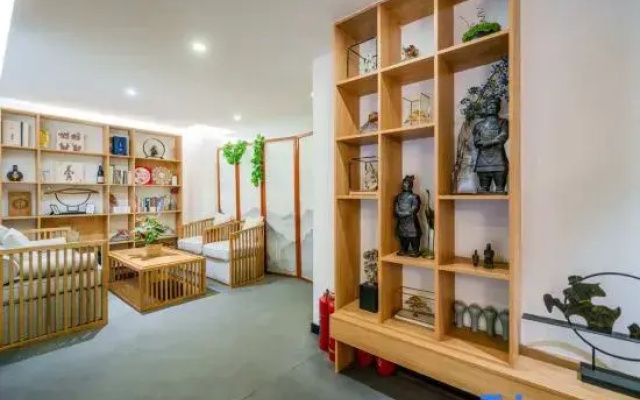 Spring quan Hotel