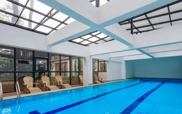 Dali Luchun Garden Hotel