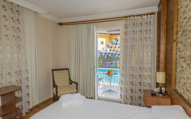 Dedeminn Garden Hotel